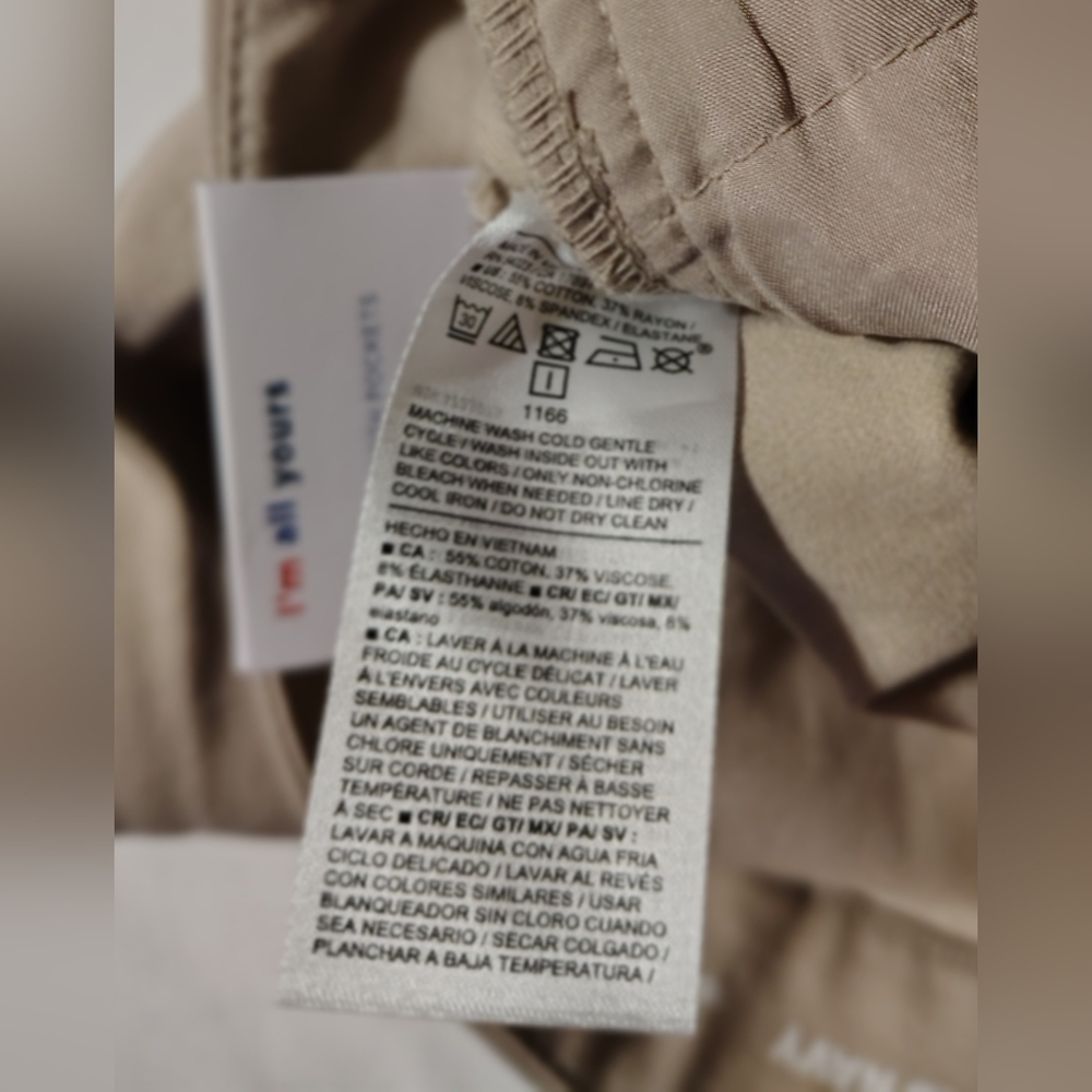 Old Navy High Rise Pixie Skinny Secret Smooth Pockets Chinos Size 10 NWT - Picture 10 of 12